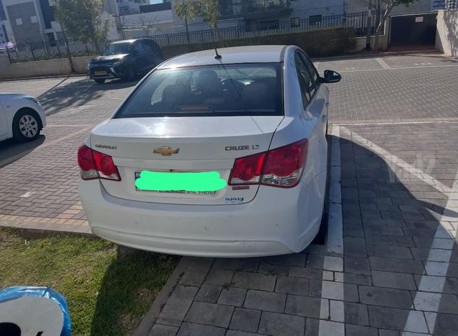 שברולט קרוז