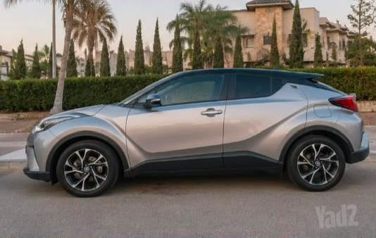 מודעת רכב טויוטה C-HR