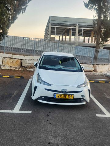 מודעת רכב טויוטה פריוס