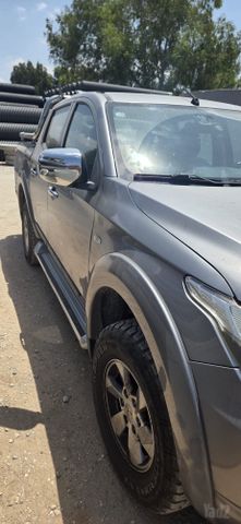 מיצובישי טרייטון / L200