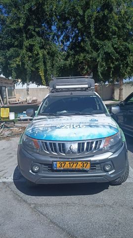 מיצובישי טרייטון / L200