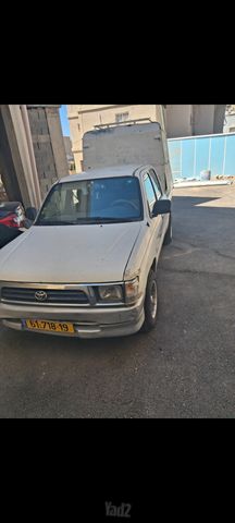 מודעת רכב טויוטה היילקס