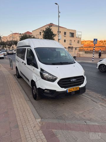 פורד טרנזיט קוסטום