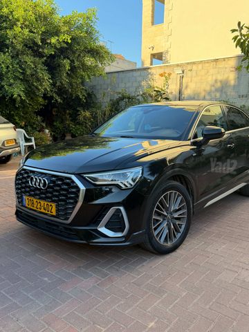 אאודי Q3