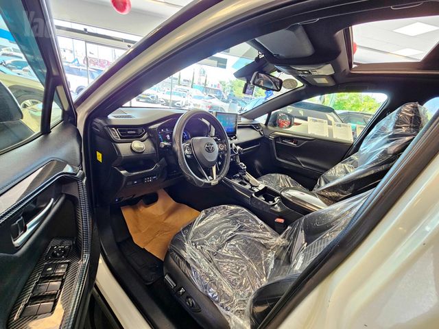 טויוטה RAV4