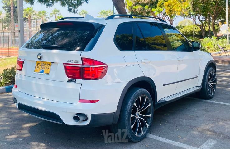 ב מ וו X5