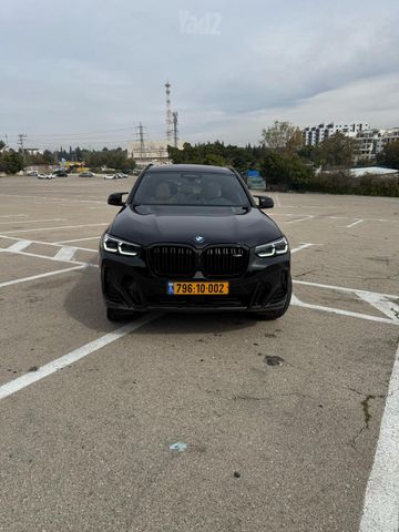 ב מ וו X3