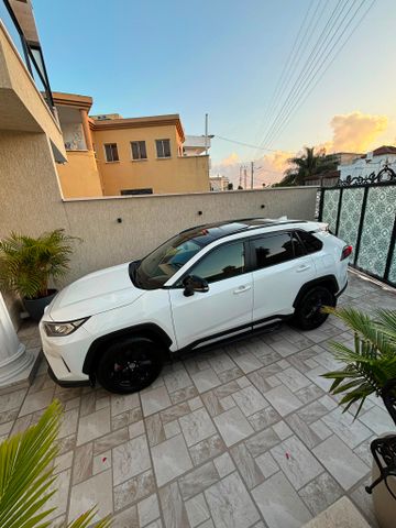 טויוטה RAV4