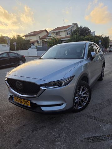 מודעת רכב מאזדה CX-5
