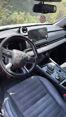 אאוטלנדר Premium אוט׳ 2.5 (181 כ״ס) [2021-2026]