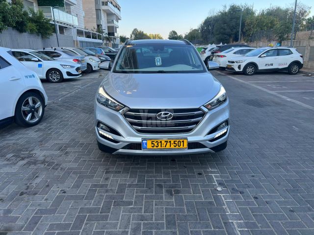 יונדאי טוסון