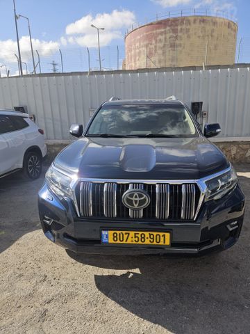 מודעת רכב טויוטה לנד קרוזר