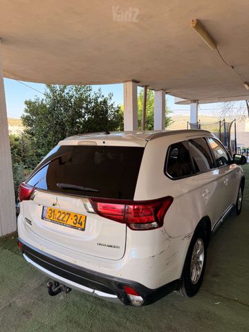 מודעת רכב מיצובישי אאוטלנדר