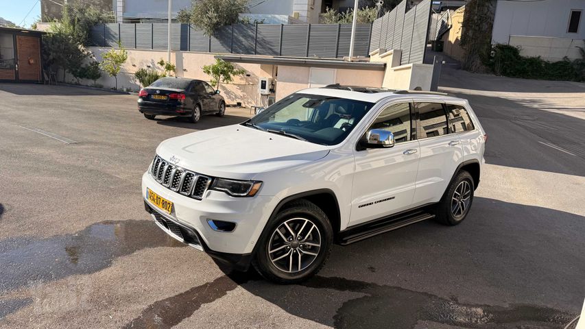 ג'יפ גרנד צ'ירוקי