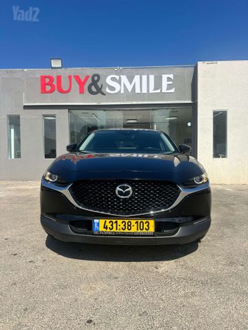 מודעת רכב מאזדה CX-30
