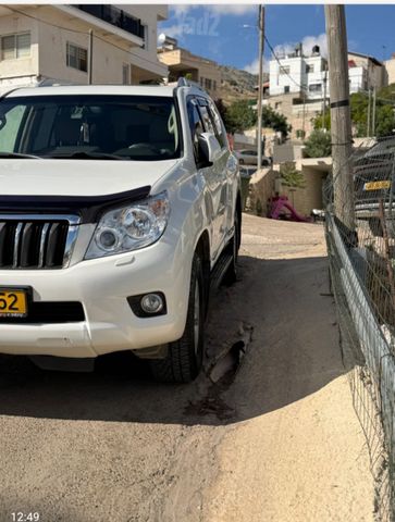 מודעת רכב טויוטה לנד קרוזר