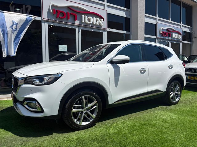 מודעת רכב אם ג'י EHS PHEV