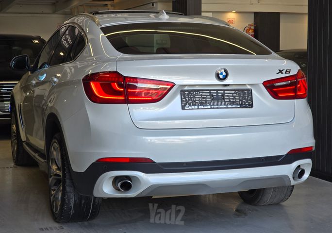 ב מ וו X6