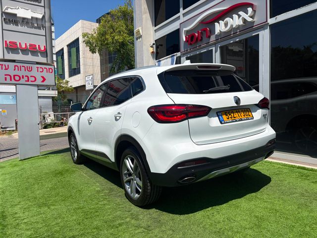 אם ג'י EHS PHEV