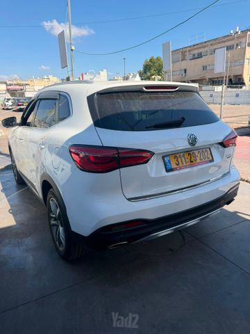 אם ג'י EHS PHEV