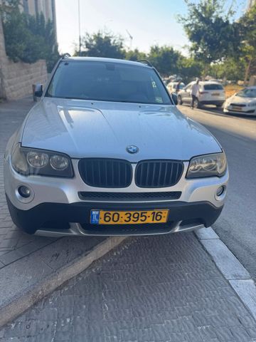 ב מ וו X3