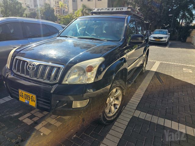 טויוטה לנד קרוזר