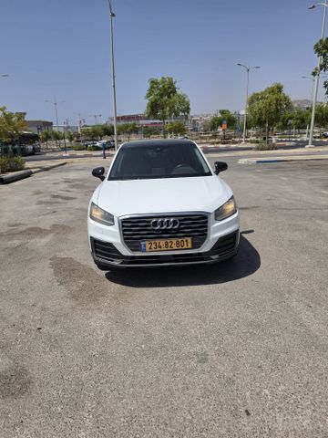 מודעת רכב אאודי Q2