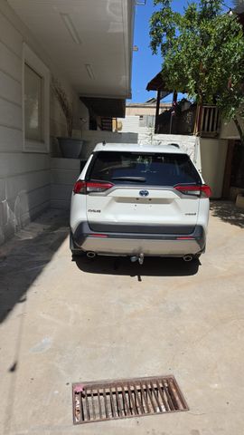 טויוטה RAV4