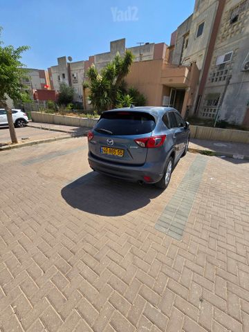 מודעת רכב מאזדה CX-5