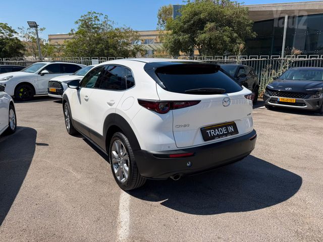 מאזדה CX-30