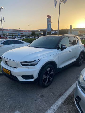 XC40 4X4 Pro חשמלי אוט׳ (407 כ״ס)