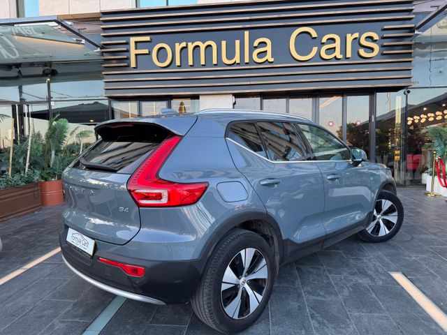 וולוו XC40