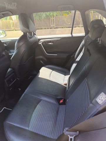 טויוטה RAV4
