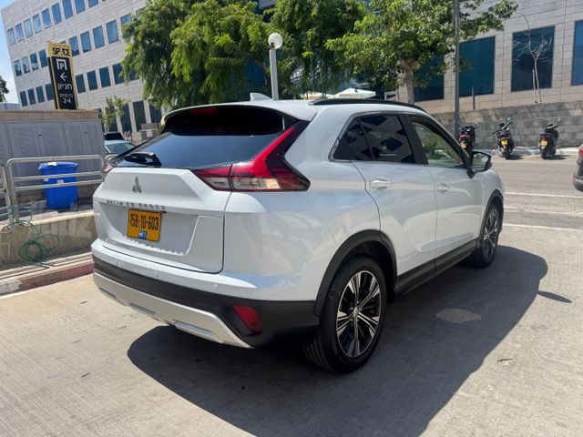 מודעת רכב מיצובישי אקליפס קרוס 1