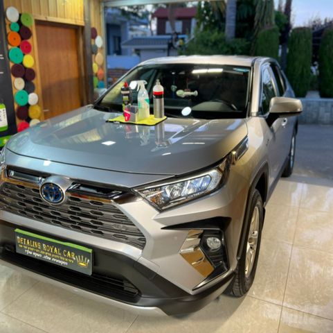 טויוטה RAV4