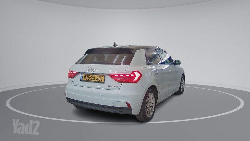 אאודי A1