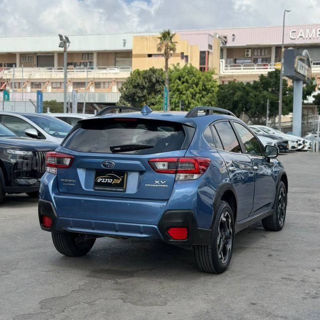 סובארו XV