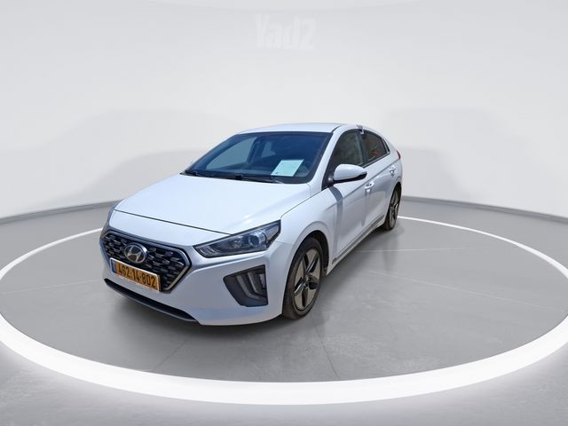 יונדאי איוניק