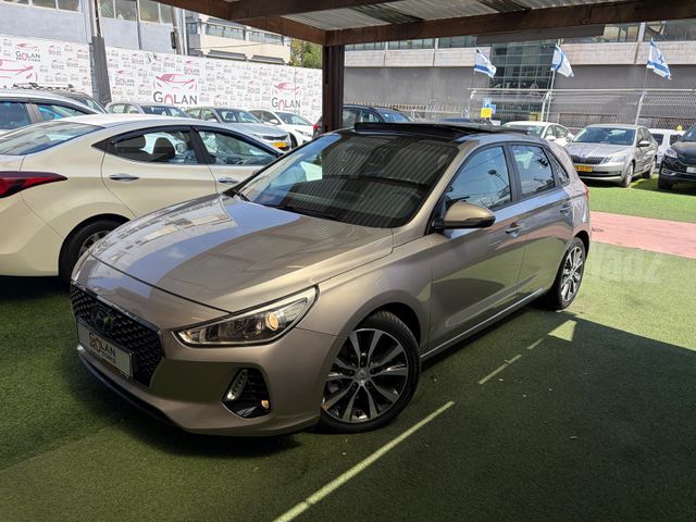 יונדאי i30