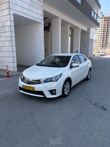 מודעת רכב טויוטה קורולה