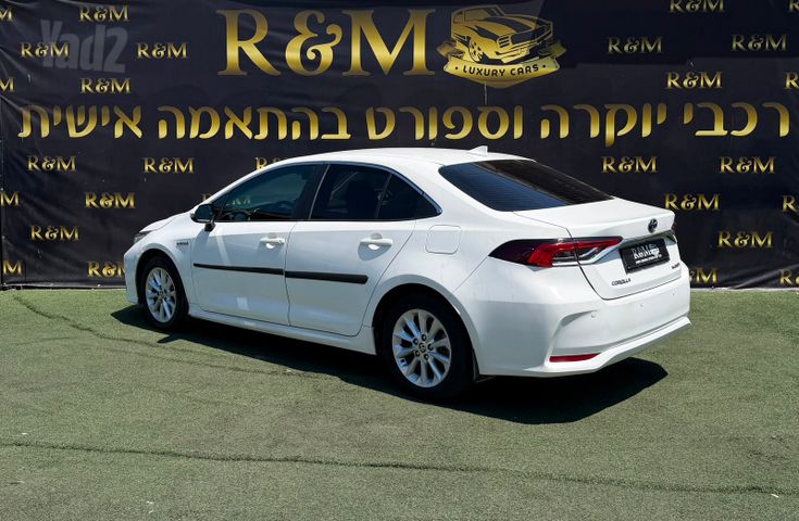 טויוטה קורולה