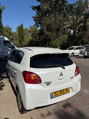 מיצובישי ספייס סטאר
