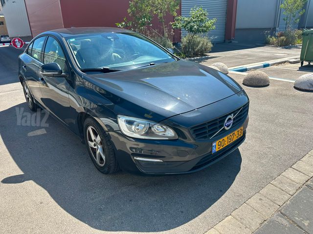 וולוו S60