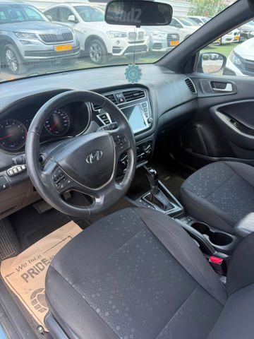 יונדאי i20