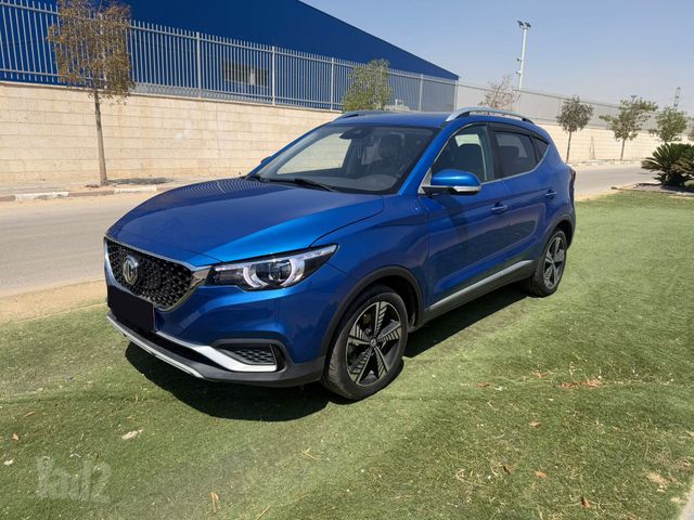 מודעת רכב אם ג'י ZS