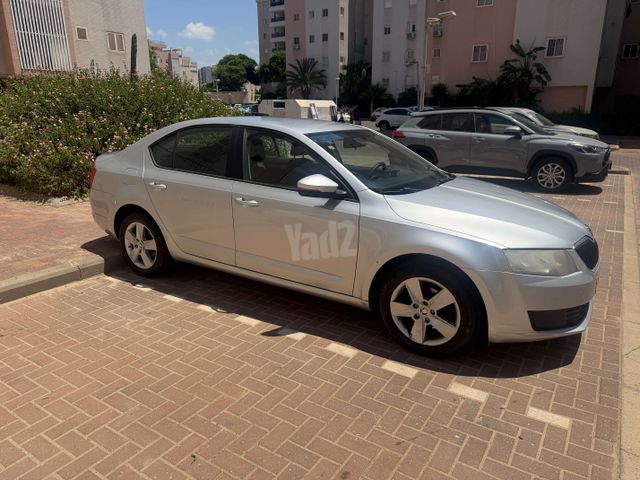 סקודה אוקטביה