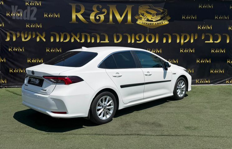 טויוטה קורולה