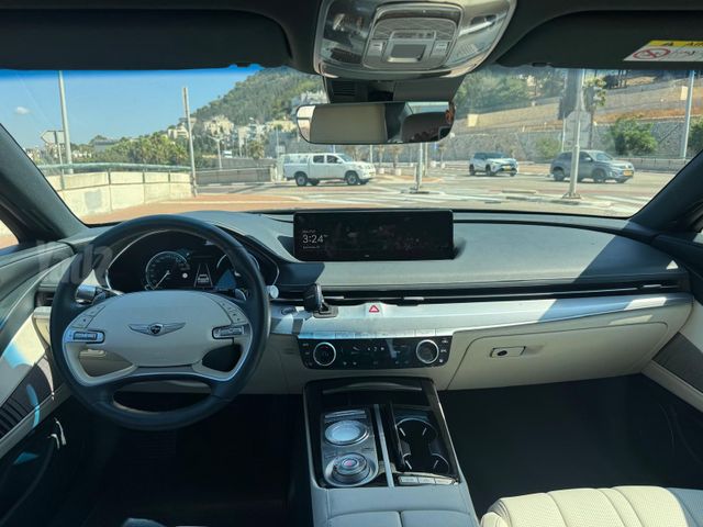 ג'נסיס G80