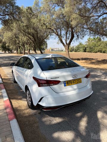 יונדאי אקסנט i25