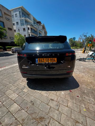 ג'אקו J5